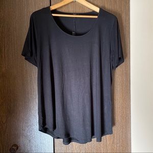 Plain Black Tee